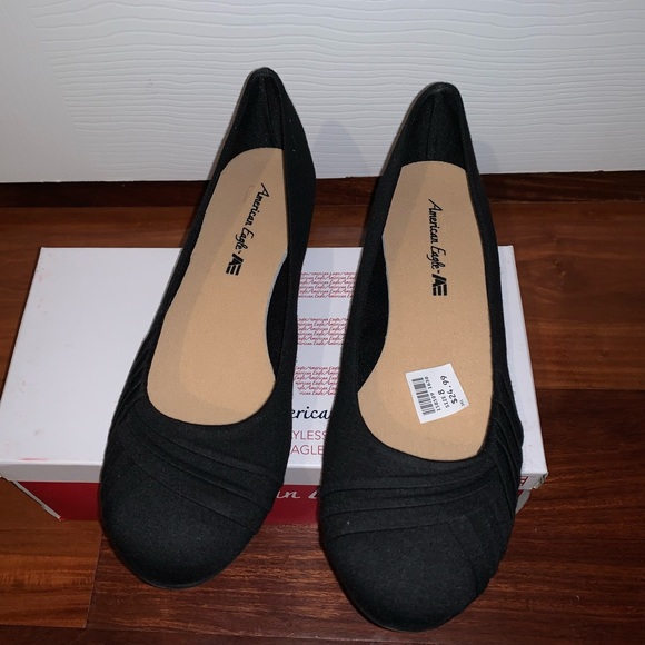 American Eagle By Payless Shoes - 💛2 for $15. NWT Black American Eagle Flats
